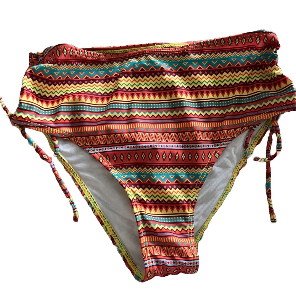 Multicolor Ethnic Print Bandeau Bikini Set - Picture 4 of 15